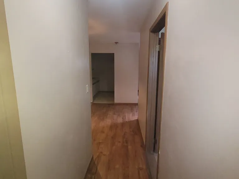 547 Turney St — Photo 13