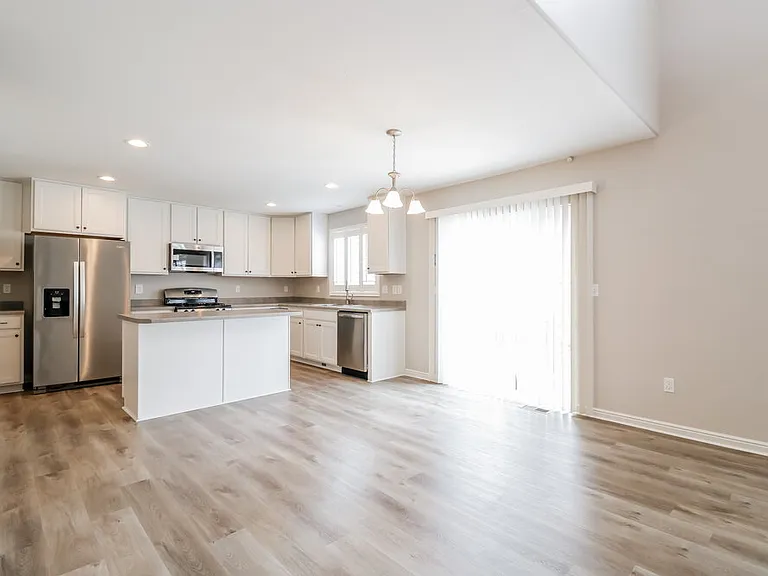 3023 S Willow Creek Dr — Photo 6