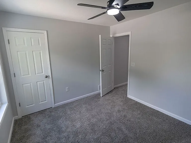 5316 Godas Cir — Photo 23
