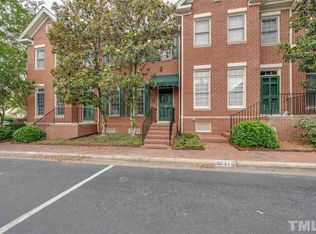 129 Fenner Ln, Raleigh, NC 27603