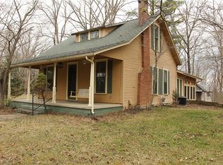 127 Ridgeway Dr, Nashville, IN 47448