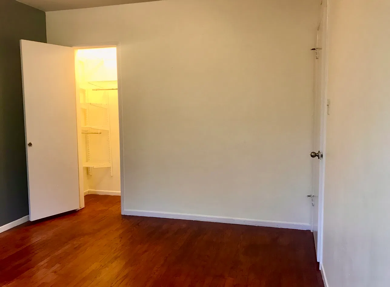 4 bed, 1218 sqft, $1,000 — Photo 3