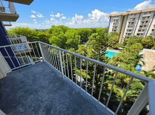 Yolanda Villas Condo, Miami, FL 33126
