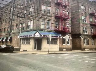 5616 Hudson Ave APT 1D, West New York, NJ 07093