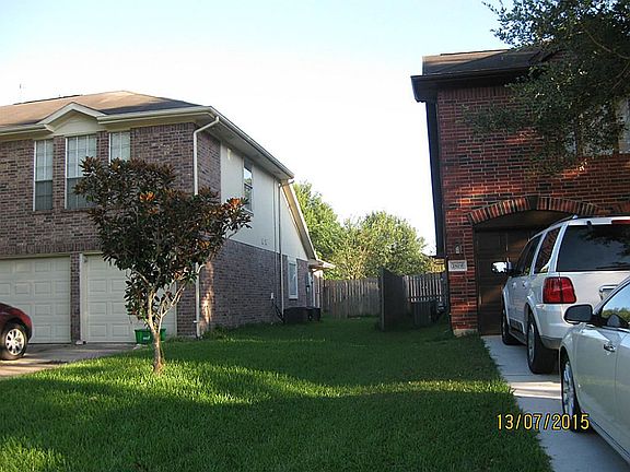 2nd image of 1815 Thistlebrook Ct