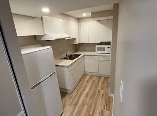 211 Cranbrook St #0, Kitchener, ON N2P0B5