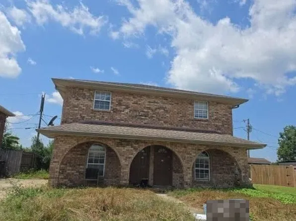 128-30 Phillip Ct W, Chalmette, LA 70043