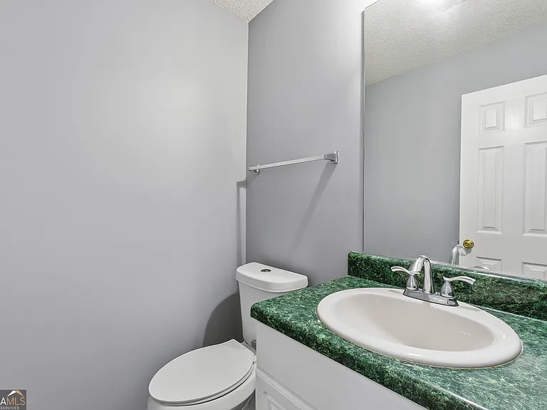 11925 Spring Lake Way — Photo 11