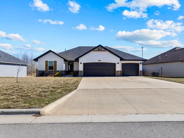 506 S Woodland Hills Avenue, Rogersville, MO 65742