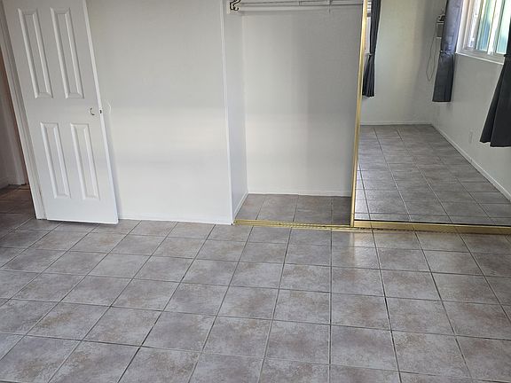 5th image of 9272 Velardo Dr