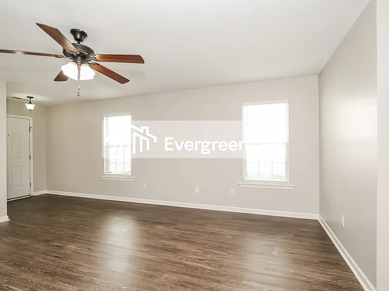 4019 Shallowcreek Ct — Photo 4