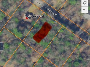 207 Cygnus Rd, Lake Ariel, PA 18436