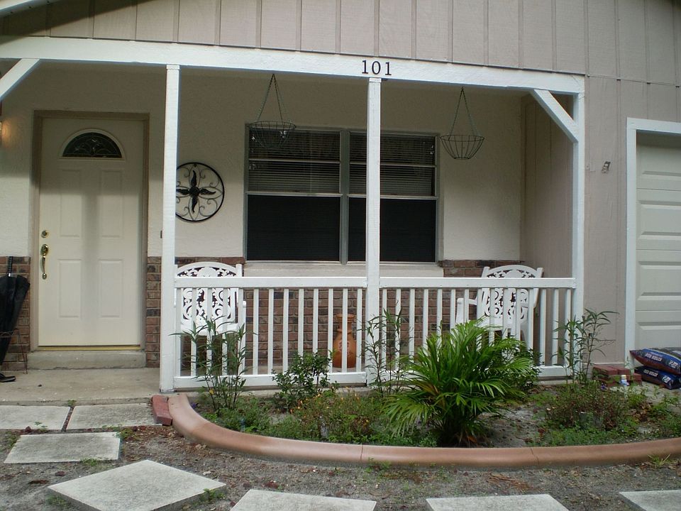 front &  new balcony 