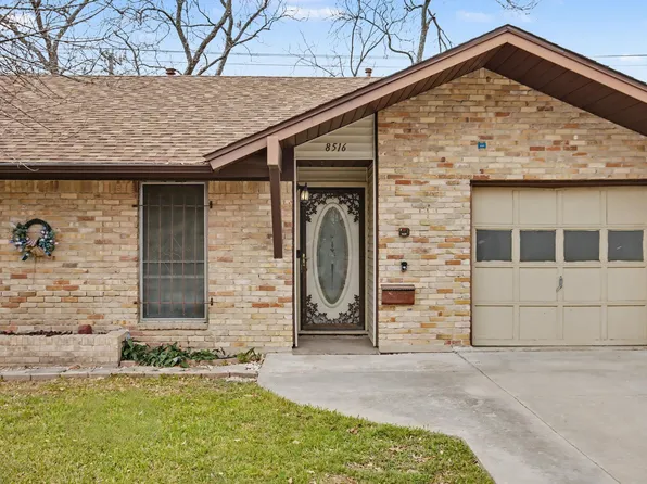 8516 Woodstone Dr, Austin, TX 78757