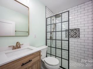 333 W Wilson Ave, Mooresville, NC 28115