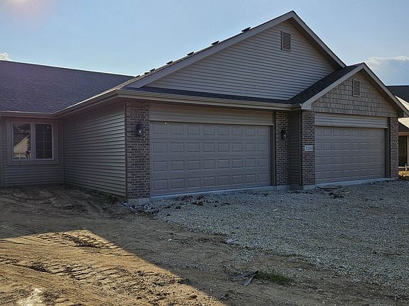 2nd image of 7250 Rolling Hills Ln #1