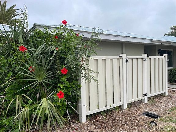 3rd image of 11292 W Bayshore Dr