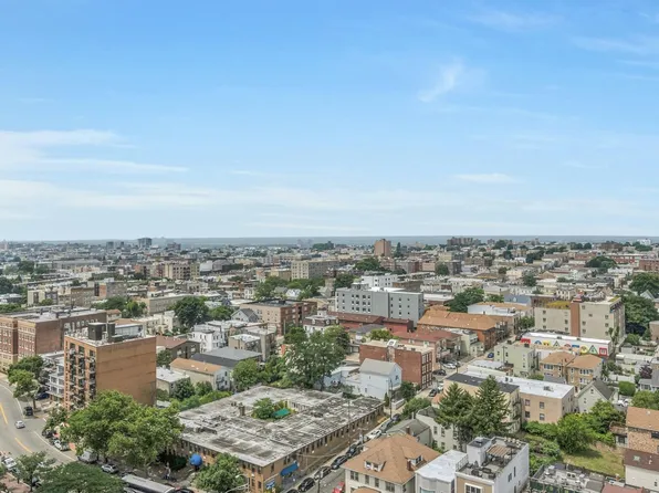 7004 Blvd East image 29 of 34