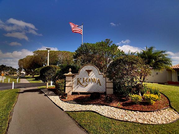 2nd image of 5643 Kiowa Cir