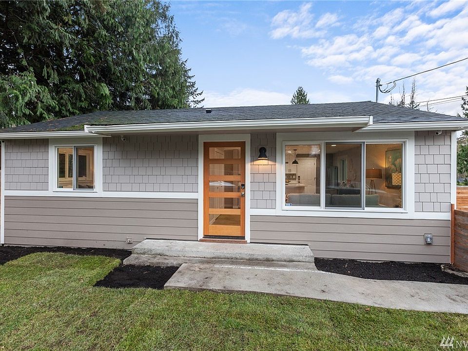 1st image of 6320 208th St SW
