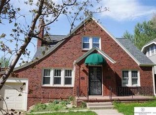 5846 Woolworth Ave, Omaha, NE 68106