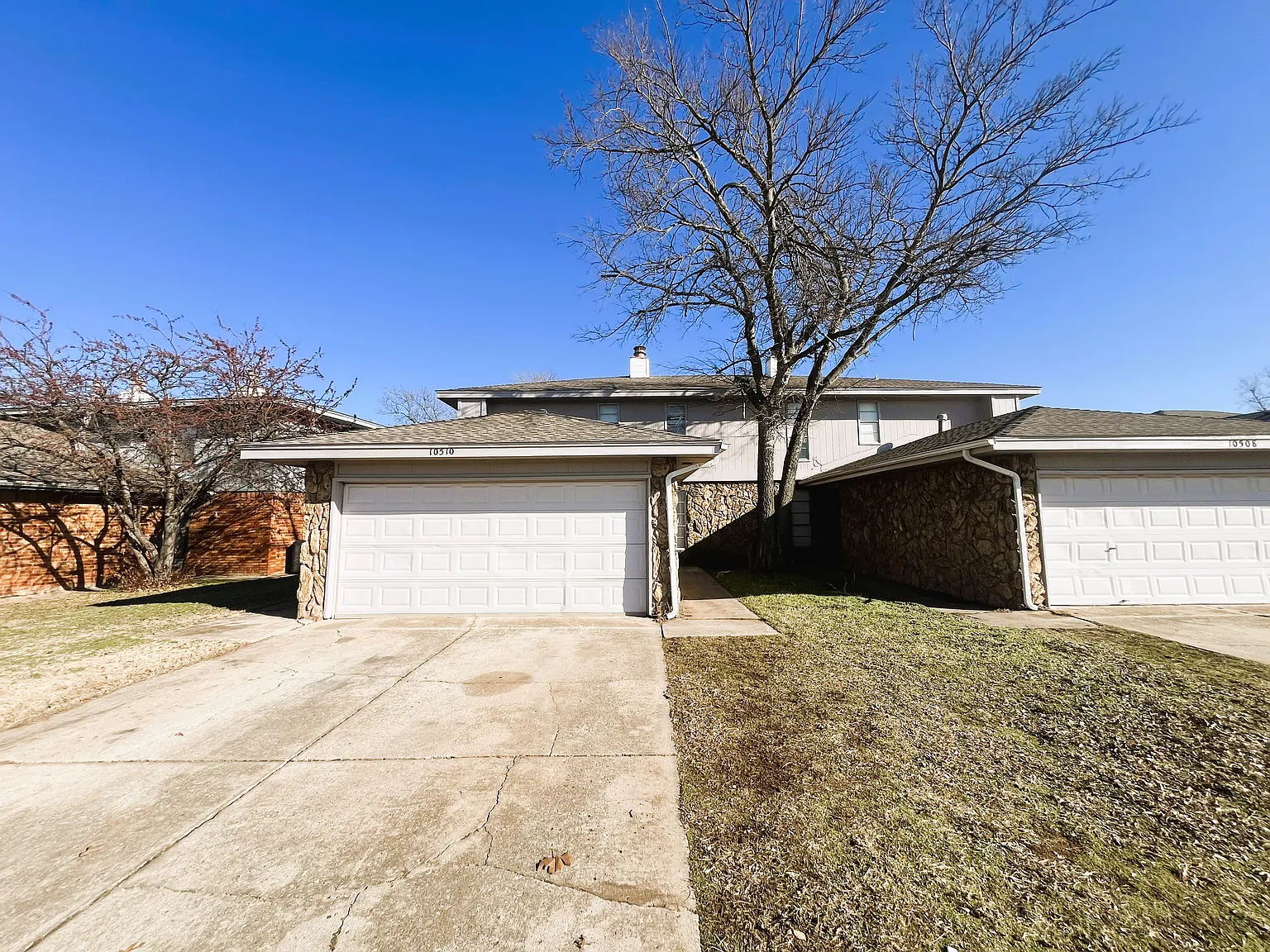 3 bed, 2.5 bath, 1815 sqft, $1,400 — Photo 1