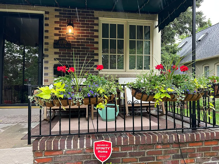 Front yard porch