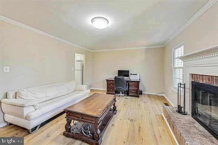 6415 Old Scotts Ct — Photo 6