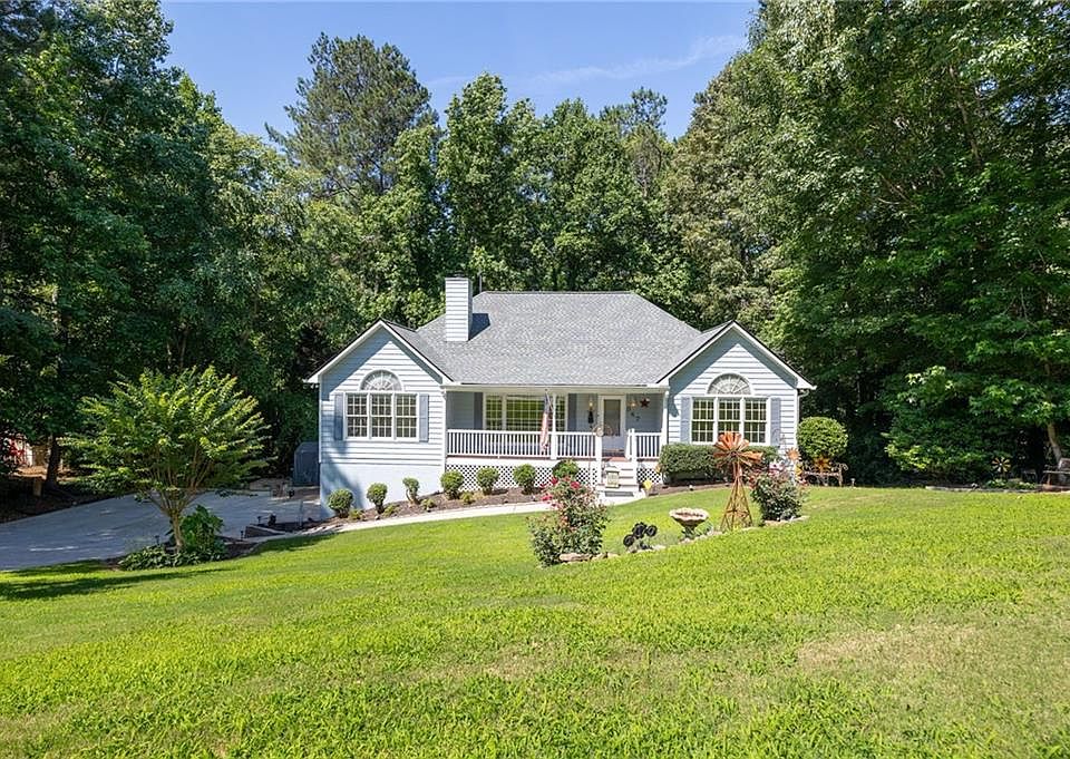 1st image of 347 Viola Dr