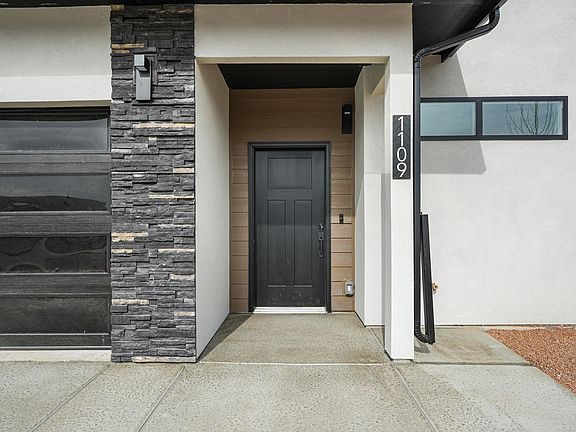 4th image of 1107&1109 Mee Canyon Cir