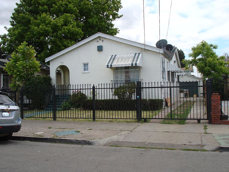 2nd image of 1636 86th Ave