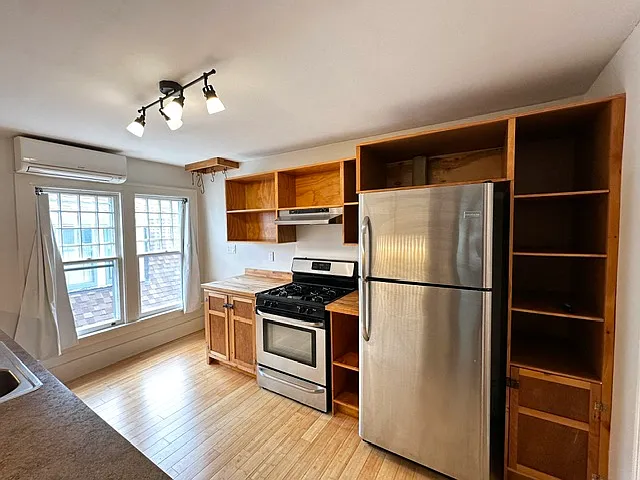510 Lafayette Ave #3 — Photo 11