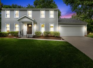 774 Baylor Rd, Rochester Hills, MI 48309