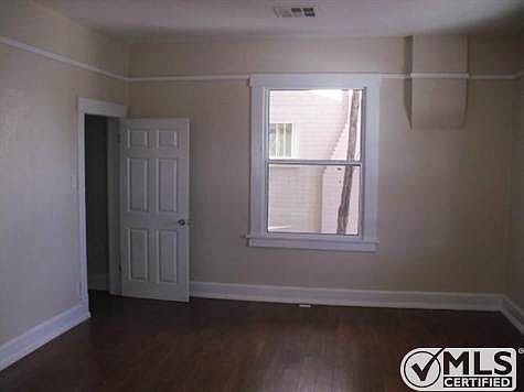 2nd image of 3417 Montana Ave