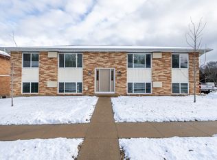 750 Duggan Dr #1, Dubuque, IA 52003