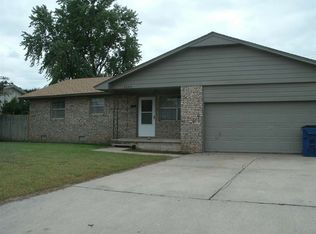 2204 W Randall Ave, Duncan, OK 73533