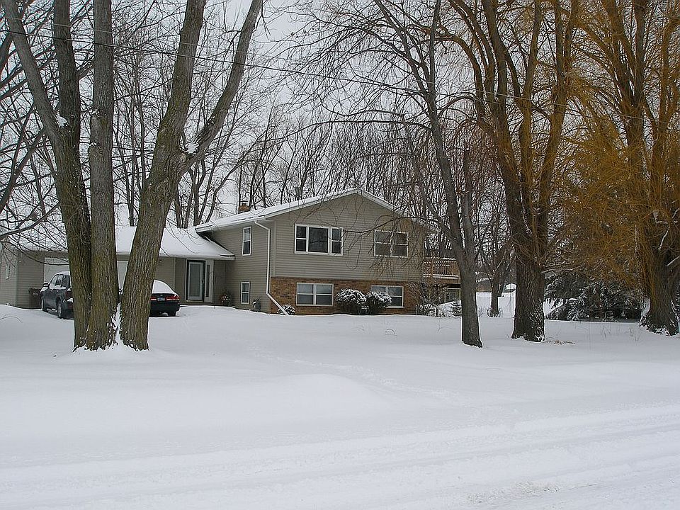 1st image of 12420 Tilton Trl N