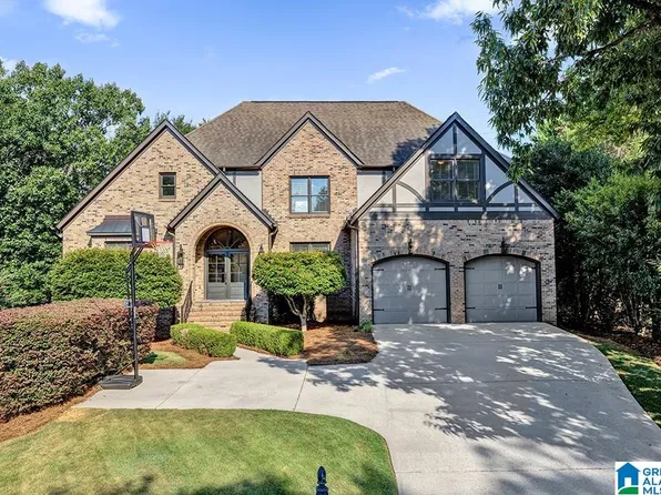 300 E Stone Brook Pl, Birmingham, AL 35226