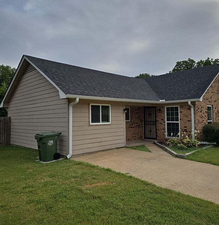 1st image of 5008 Clear Creek Dr