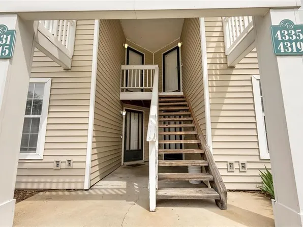 4335 Channel Dr, Florissant, MO 63034