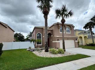 3020 Rockville Ln, Royal Palm Beach, FL 33411