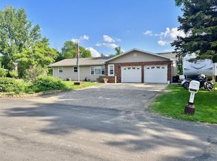 6631 16th Ave NW, Minot, ND 58703