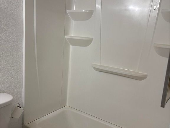 5th image of 122 San Paulo Cir #8