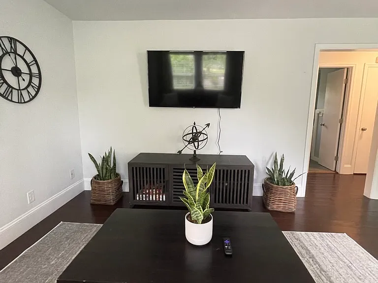 1825 Windham Pl — Photo 10