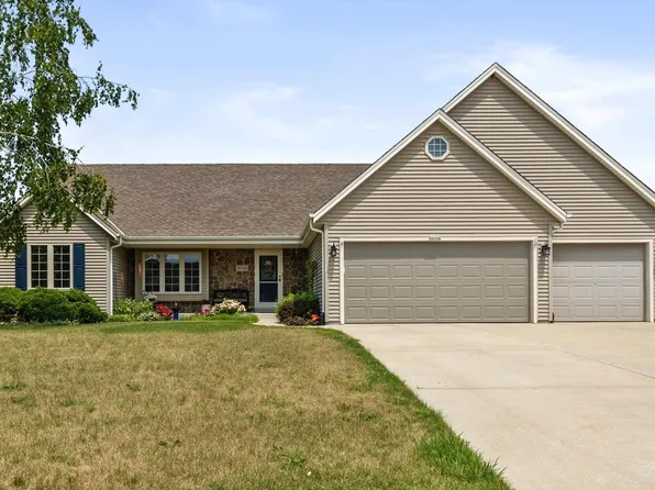 29326 River View PARKWAY, Burlington, WI 53105