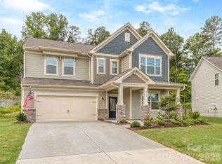 2118 Killian Creek Dr, Denver, NC 28037