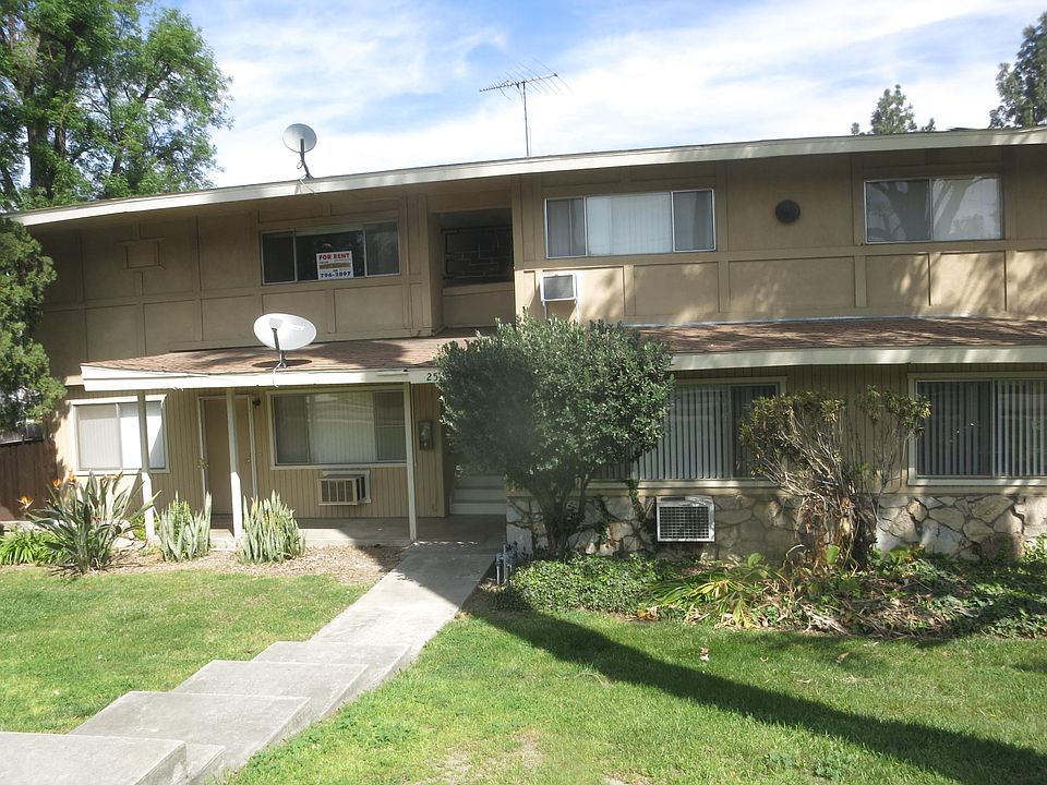 1st image of 25270 Prospect Ave APT 2