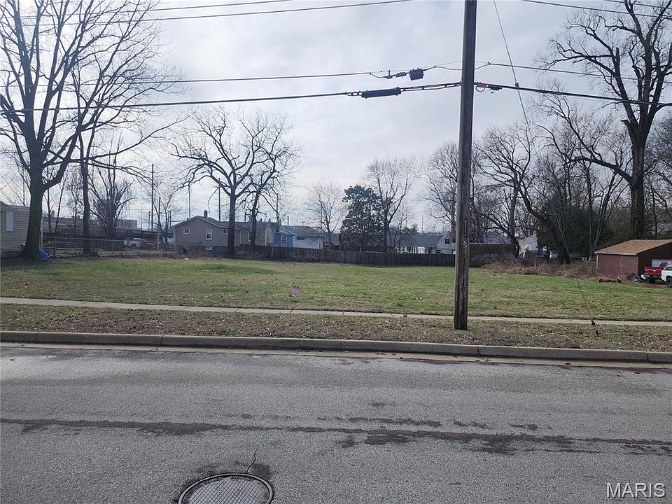 1st image of 3311 Eminence Blvd