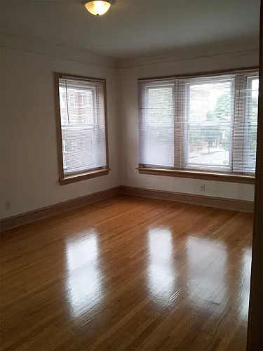 903 W 76th St #2 Photo 1