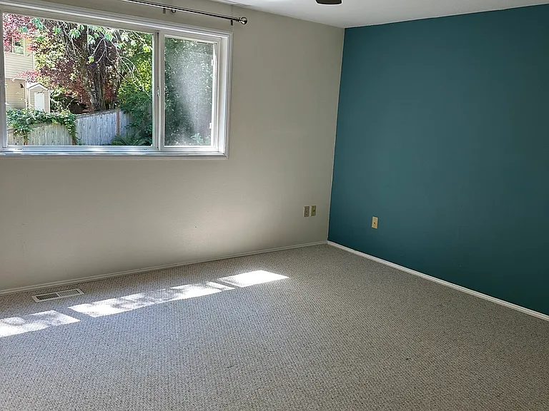 18109 NE 100th Ct — Photo 8